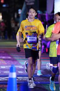 BIB: 4088
                            <button type="button" onclick="openModal(26226500)" class="btn btn-primary btn-sm float-right btn-popup" data-toggle="modal" data-target=".modal-high-quality">
                        <i class="fas fa-shopping-cart"></i> Add to Cart
                    </button>
                                            <button type="button" onclick="isThisMe(26226500, true)" class="btn btn-success btn-sm float-right btn-popup btn-isme hidden" data-toggle="tooltip" data-placement="bottom" title="นี่คือรูปของคุณใช่ไหม คลิกที่นี่เพื่อเอาเข้าอัลบั้ม">
                        <i class="fas fa-plus"></i> Add to album
                    </button>
                    <button type="button" onclick="isThisMe(26226500, false)" class="btn btn-warning btn-sm float-right btn-popup btn-isnotme hidden">
                        <i class="fas fa-ban"></i> Remove from album
                    </button>